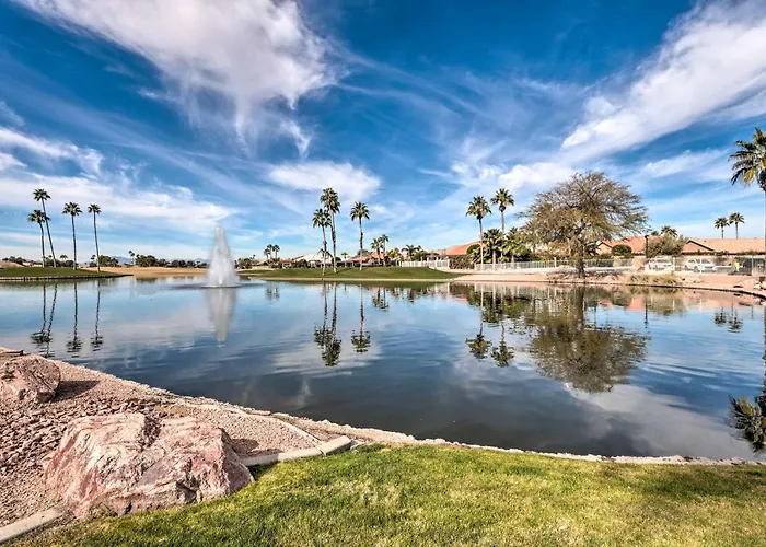 55+ Casa W/ Fenced Yard & Pool Access *