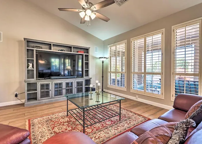 55+ Casa W/ Fenced Yard & Pool Access Holiday home *