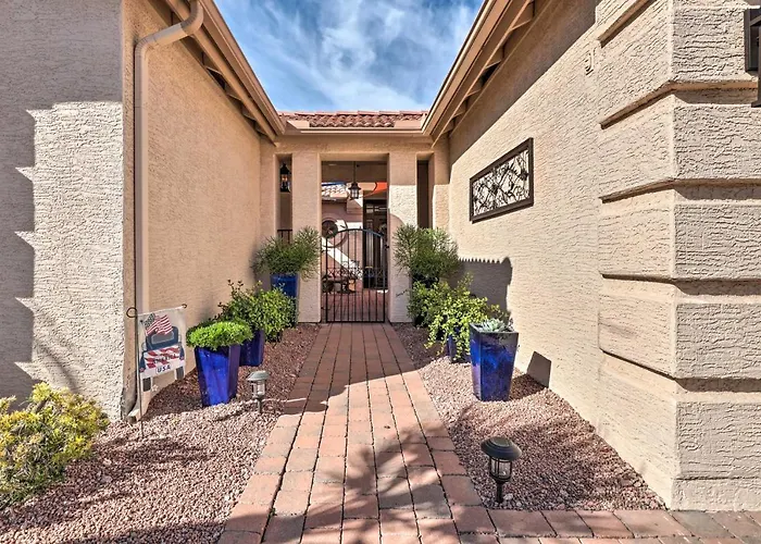 Holiday home 55+ Casa W/ Fenced Yard & Pool Access Sun Lakes